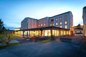 Гостиница JUFA Weinviertel Hotel in der Eselsmühle  Зеефельд